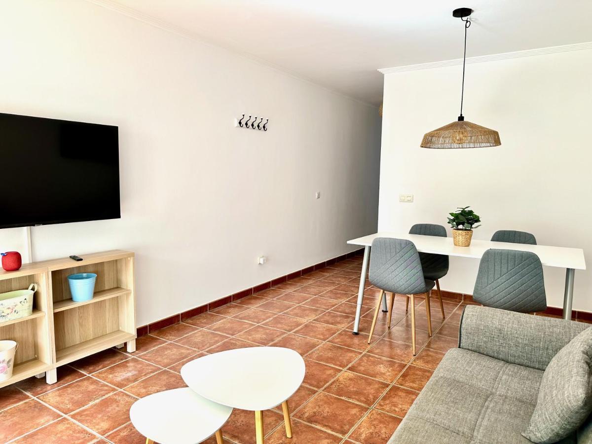 Pambnb - 250M To Beach, Family Pools, Wi-Fi & Bbq Granadilla De Abona Exterior photo